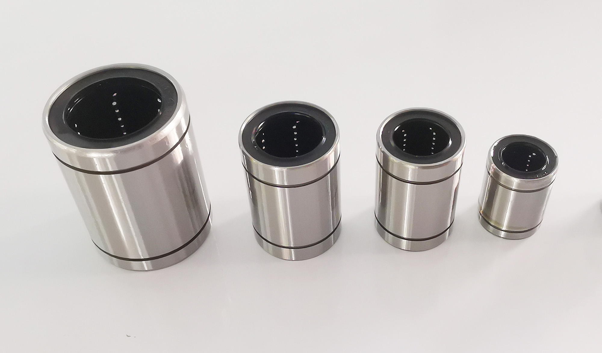 MYT LM12UU Linear Ball Bearing OEM Service Linear Slide Bearings for Food Energy Plant Printing Machines from China supplier
