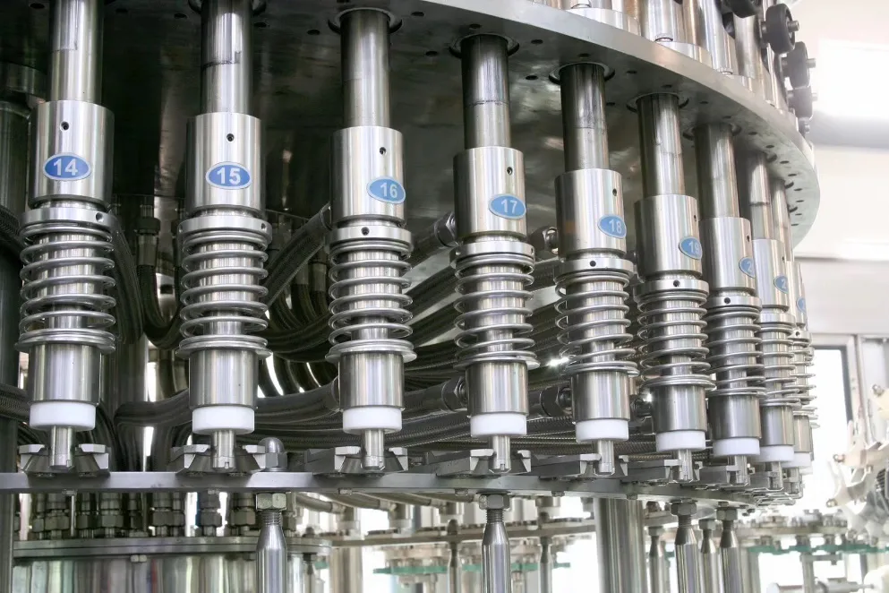 FAYGO UNION 2023 New Tech Desgin Full Automatic Packaged Mineral Water Bottle Bottling Filling Machine Production Line from China supplier