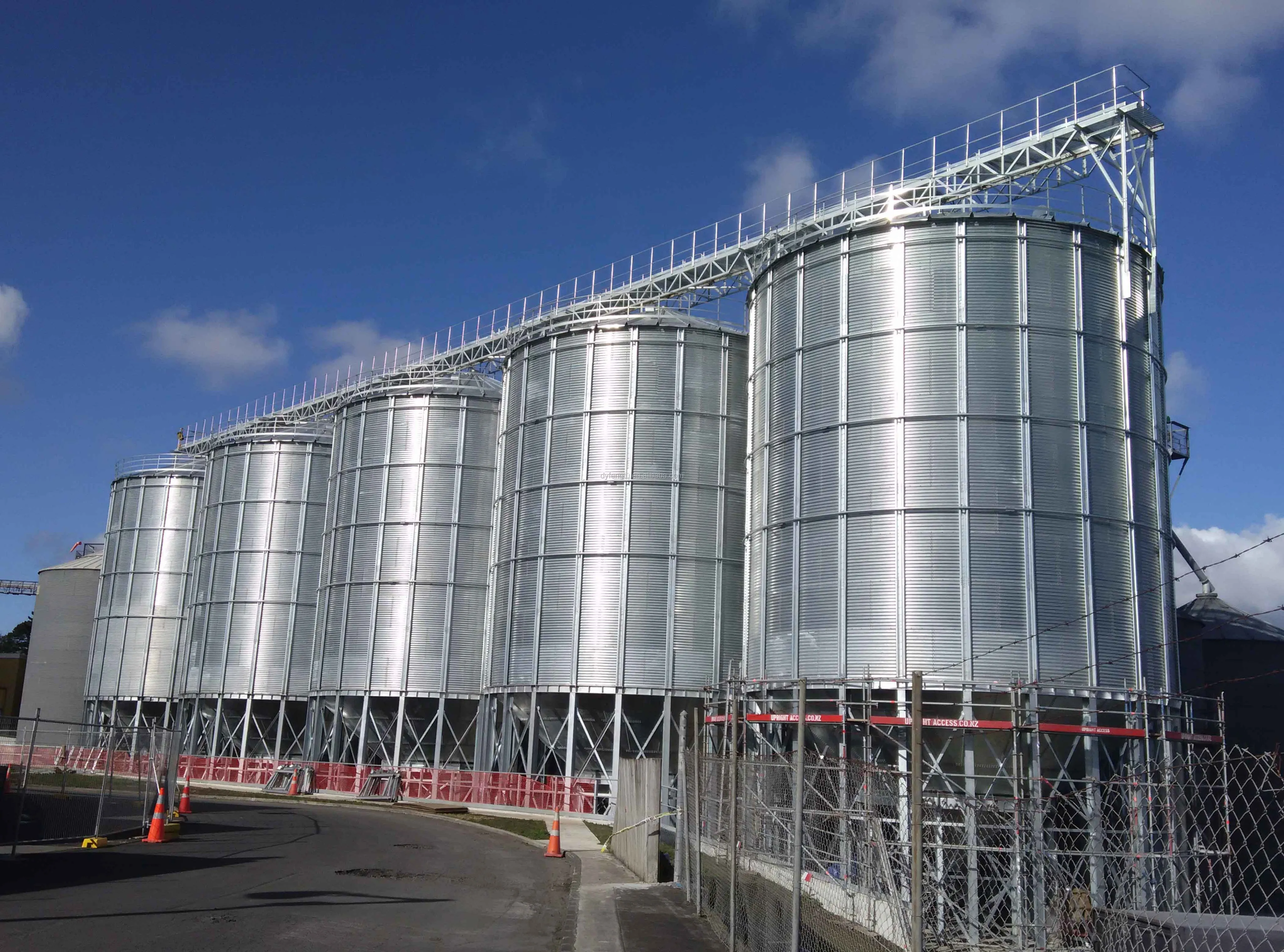 Steel Grain Bins for Sale Grain Storage Silos Galvanized Grain Storage