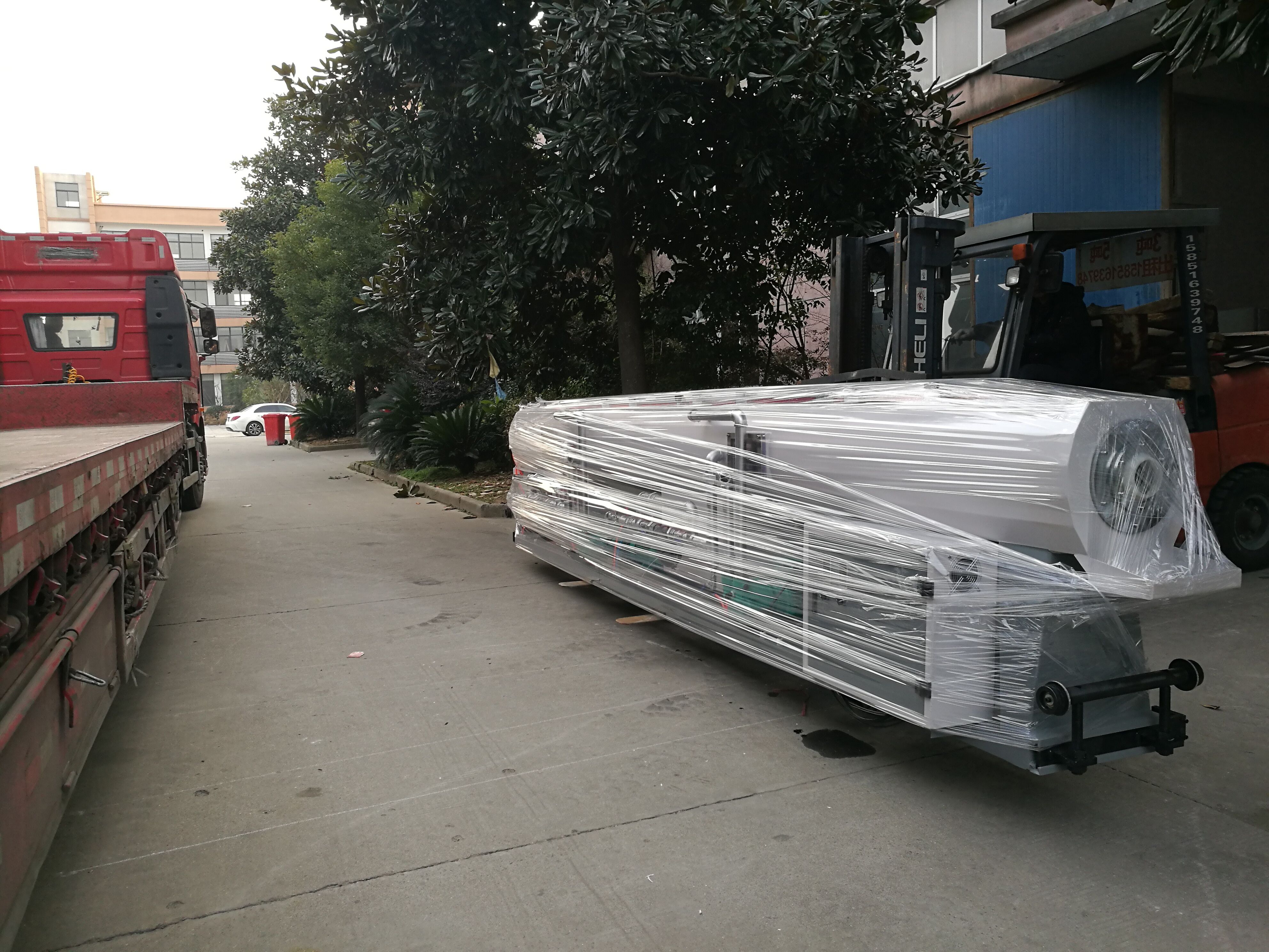 Faygo Union Upvc Pipe and Bend Making Machine and Corugator Pe Pipe Extrusion Machine from China supplier