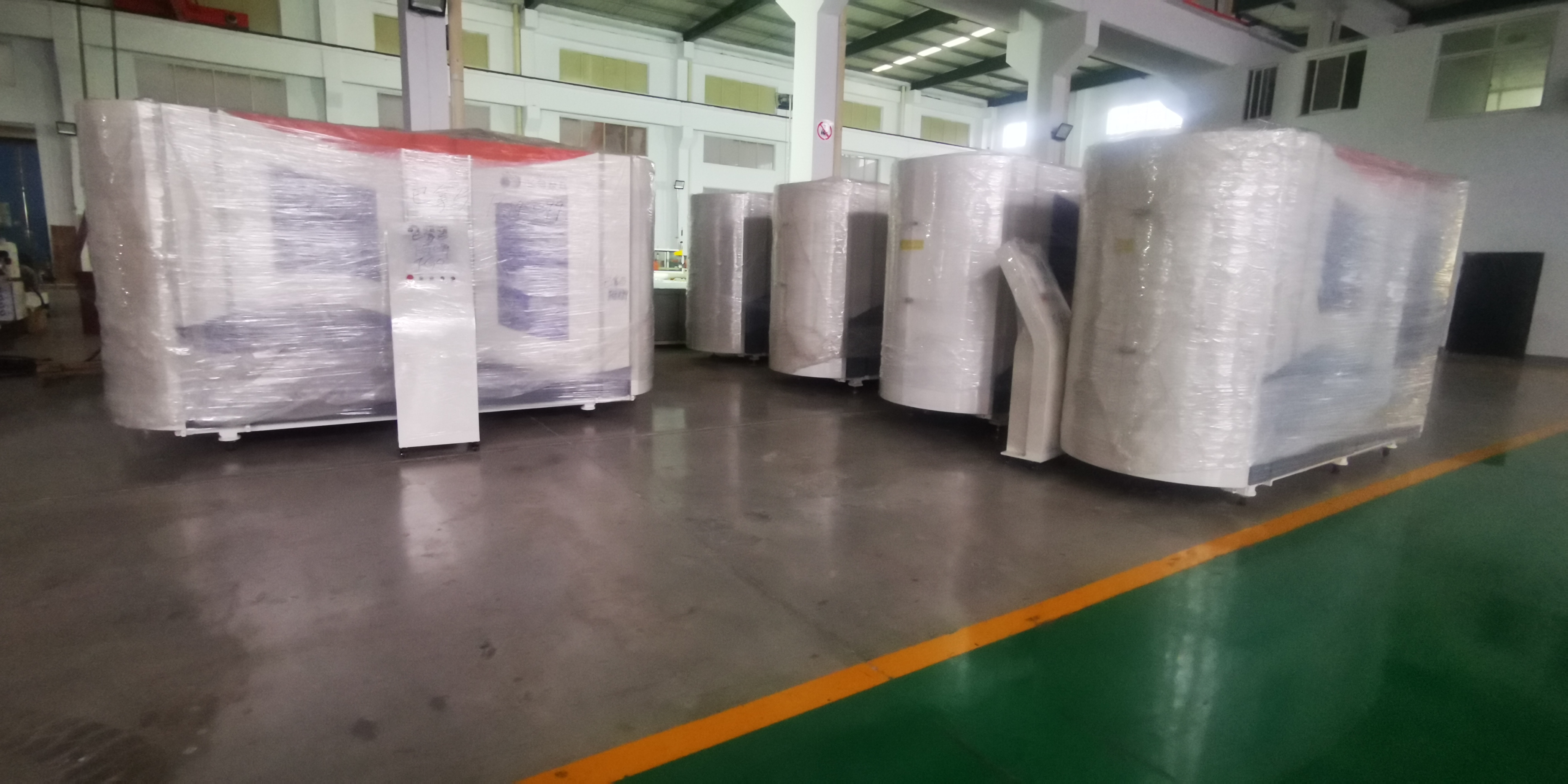 Faygo Union Fully Automatic High Speed Plastic Water Bottle Stretch Blow Molding Machine from China supplier