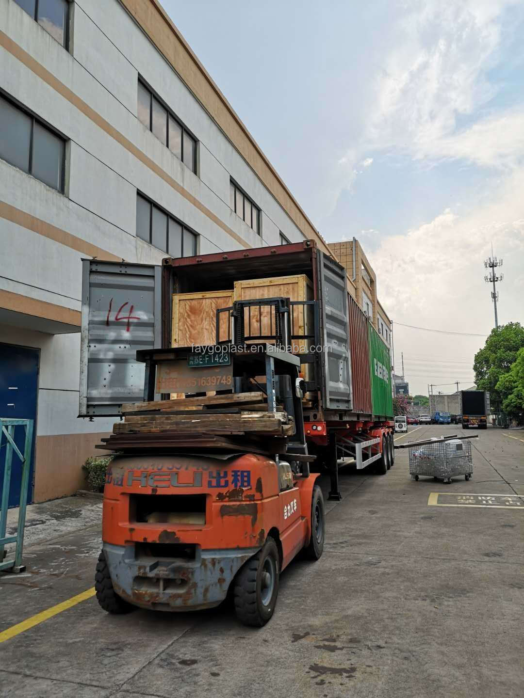 FAYGO UNION Multi-layer PPR/HDPE/LDPE/PPH Pipe Making Machine Plastic Extruders Pipe Extrusion Making Machinery from China supplier