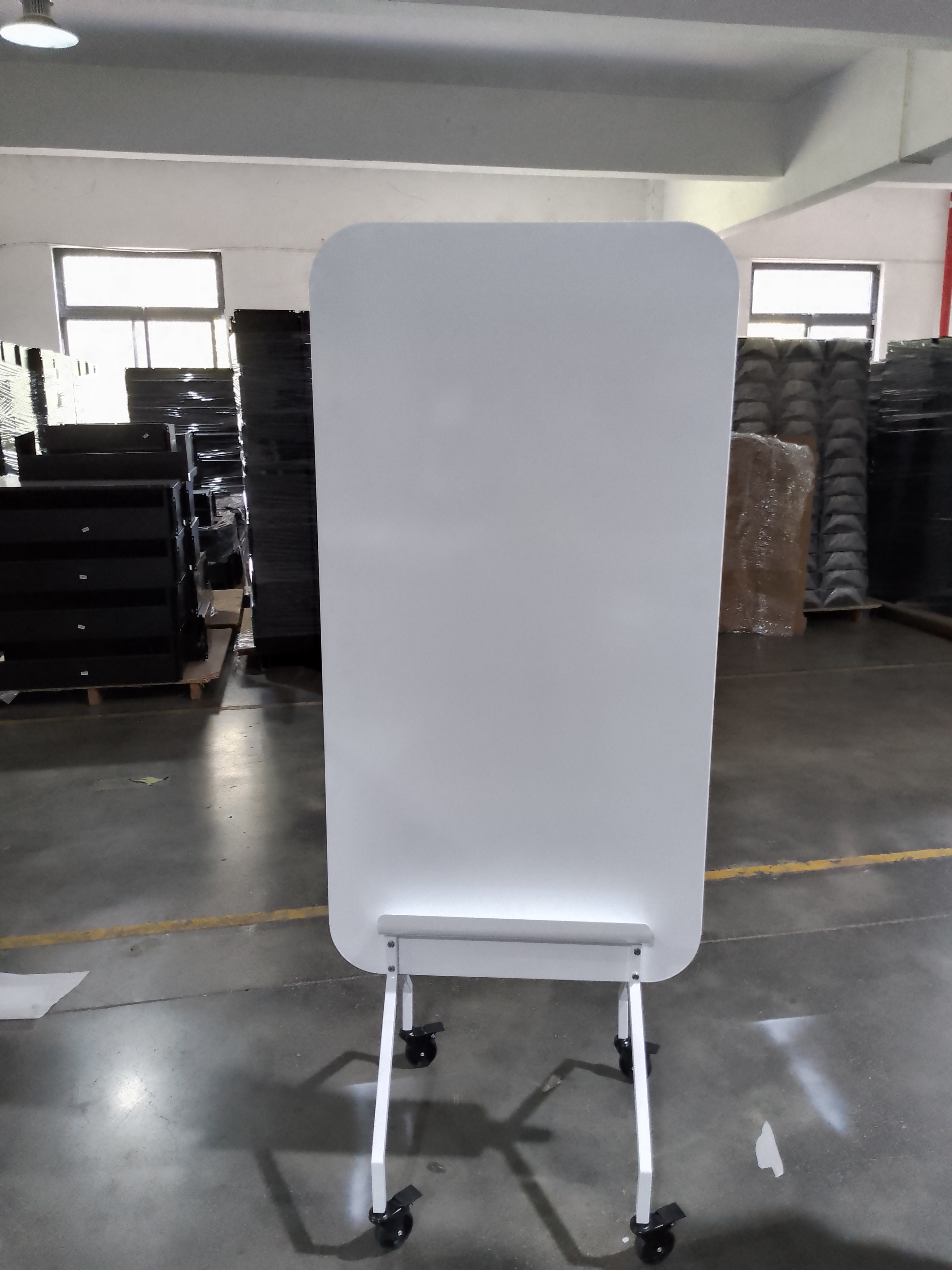 High Quality Magnetic Office Whiteboard School Writing Board With Markers Whiteboard With Frame from China supplier