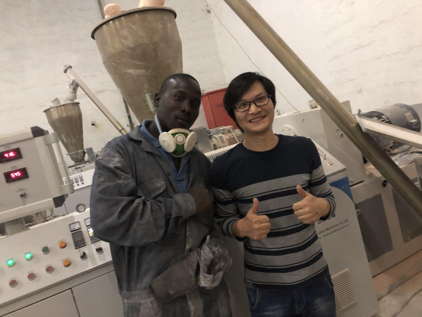 Faygo Union High-Quality Fully Automatic Plastic Bottle Making Machine Pet Plastic Pet Bottle Blowing Machine from China supplier