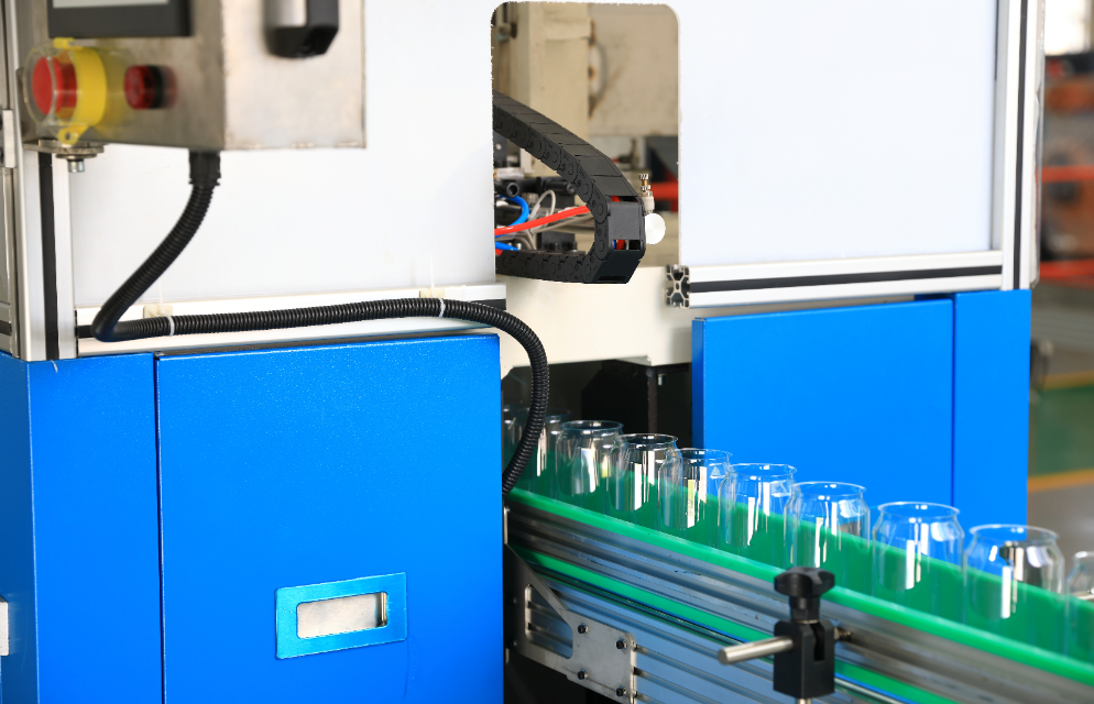 Full Auto Plastic Pet Bottle Cutting Machine Neck Cutter from China supplier