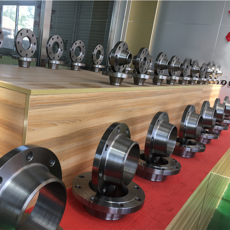 Flange Flange Manufacturer Sfenry Forged Carbon Steel Standard ASME B16.5 SCH40 SCH80 ASTM A105 Weld Neck Flange from China supplier