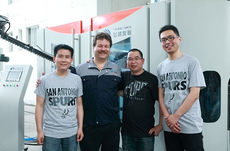 High Speed Automatic PET Bottle Blow Molding Machine / Blowing Moulding Machine Price from China supplier