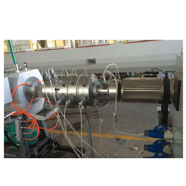 HDPE Pipe Extrusion Line / HDPE Pipe Making Machine from China supplier