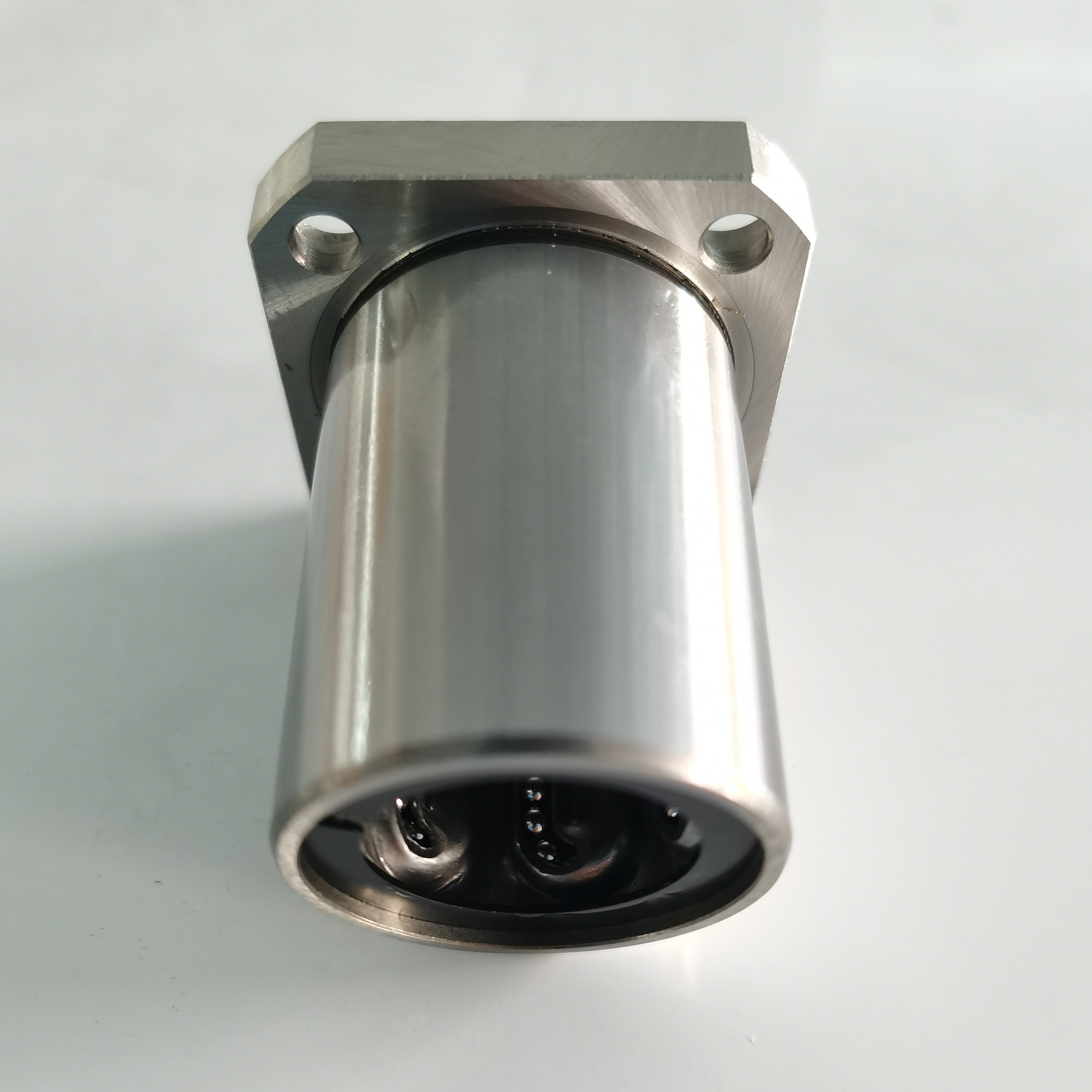 MYT High Precision Stainless Steel Flange Bearing LMK Series 8mm 10mm 12mm 13mm 16mm 20mm Linear Ball Bearing with Square Flange from China supplier
