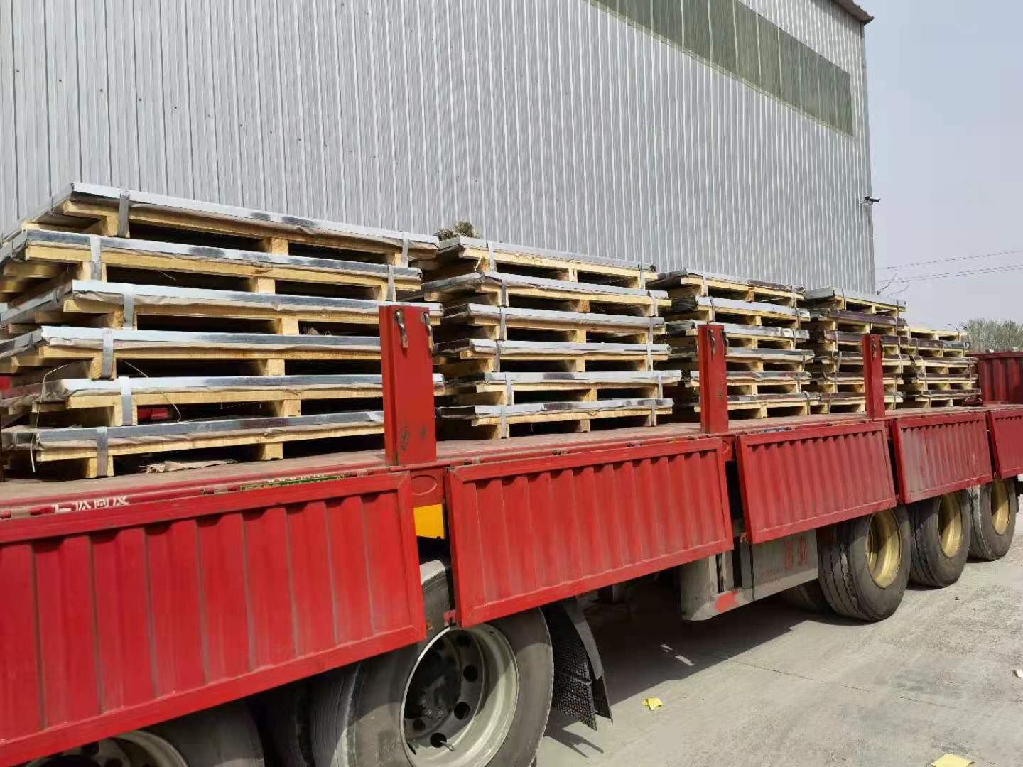 Top quality color roofing sheets steel sheet coil coated roof tile corrugated sheets from China supplier