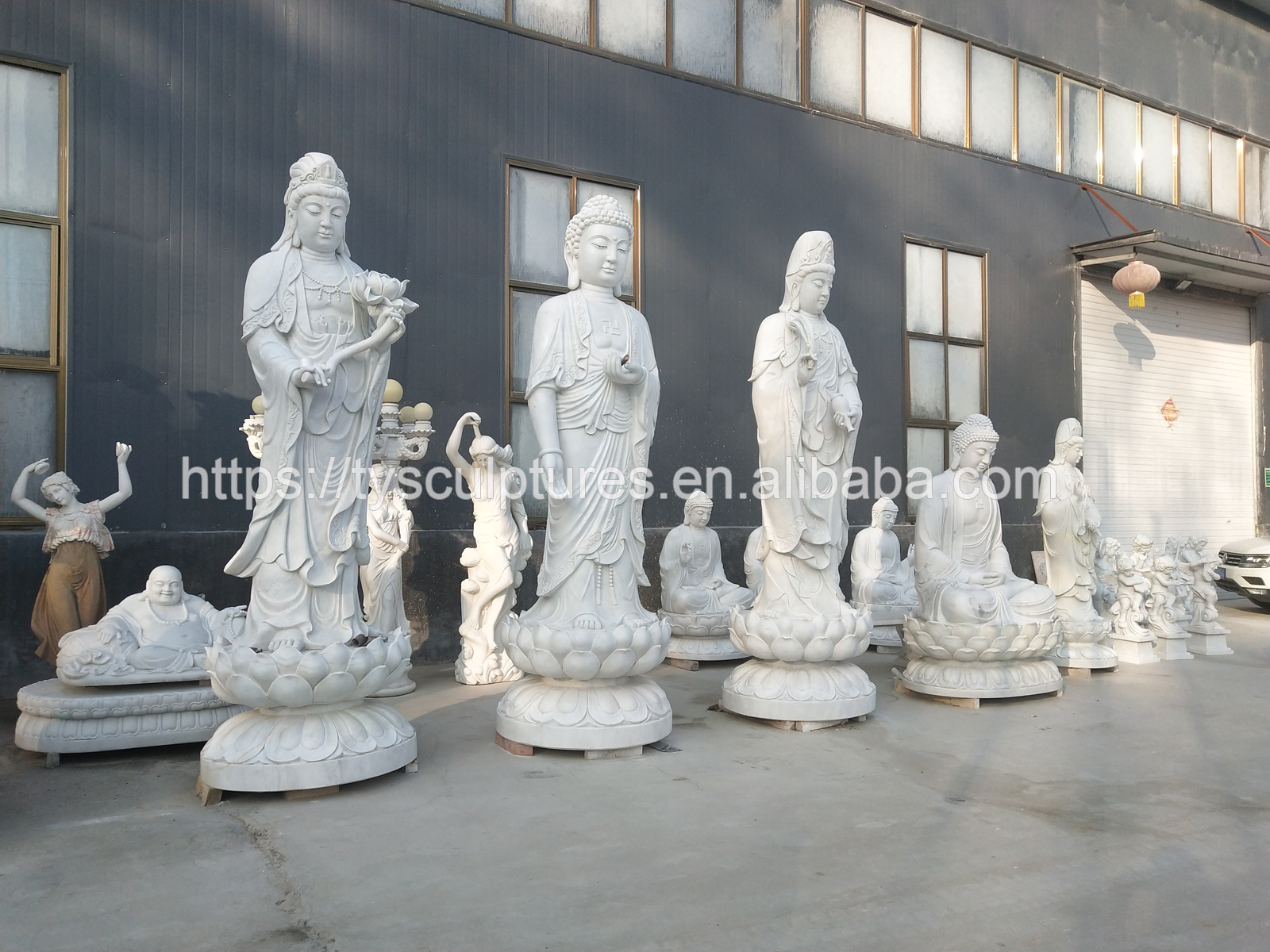 Life size nude man and woman kissing statue life size hand carved white