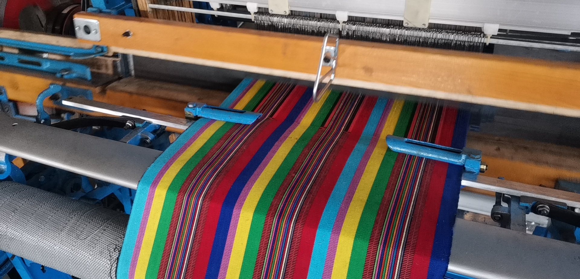 Weaving machines electronic shuttle loom changing Machine shuttle loom from China supplier