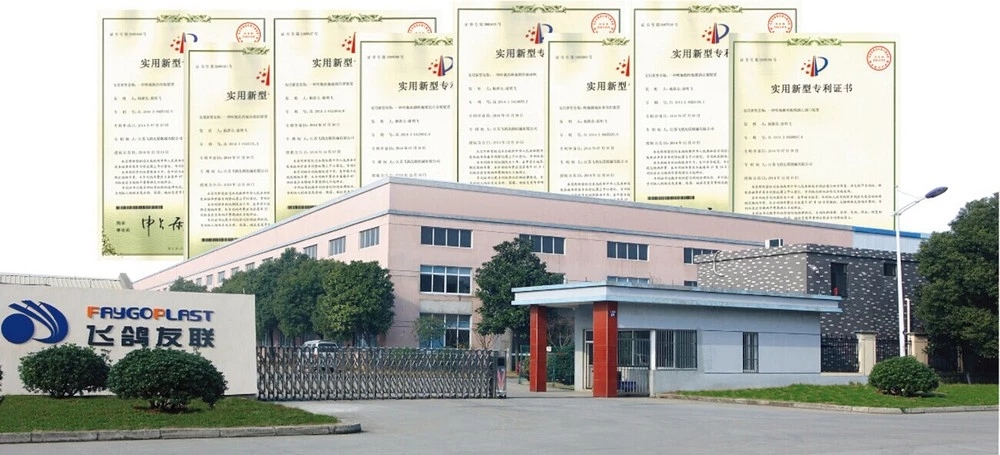 Small Semi-automatic Stretch Bottle Blowing Machine from China supplier