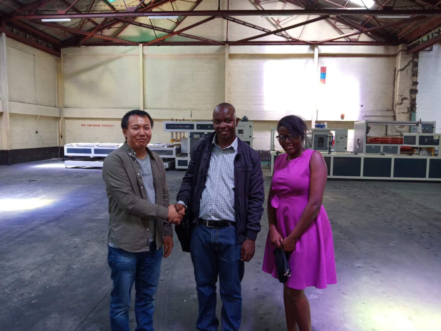 Faygo Union High-Quality Fully Automatic Plastic Bottle Making Machine Pet Plastic Pet Bottle Blowing Machine from China supplier