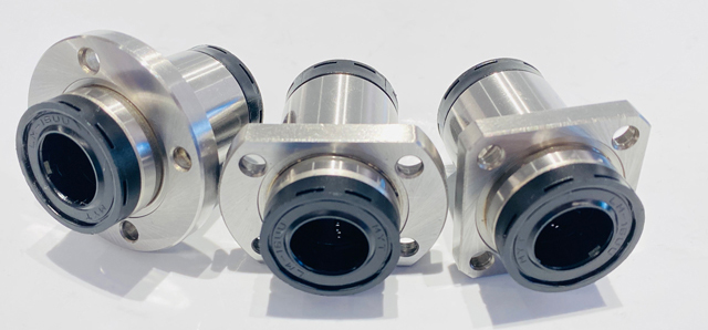 Linear Ball Bearing Easy Installation Square Flang Poilt Bearings Lm With Lubrication Oil Maintenance Free For Machine Tool from China supplier