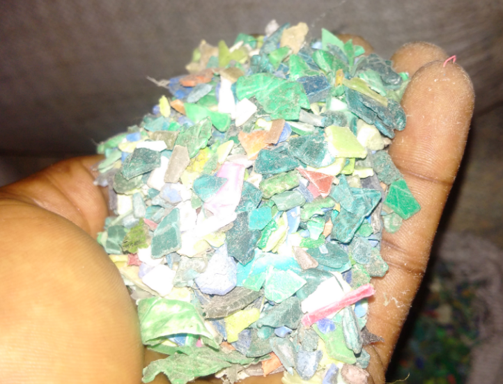 PET Plastic Bottle /PP PE Film Recycling Washing Crushing Pelletizing/granulating Production Machine Line from China supplier