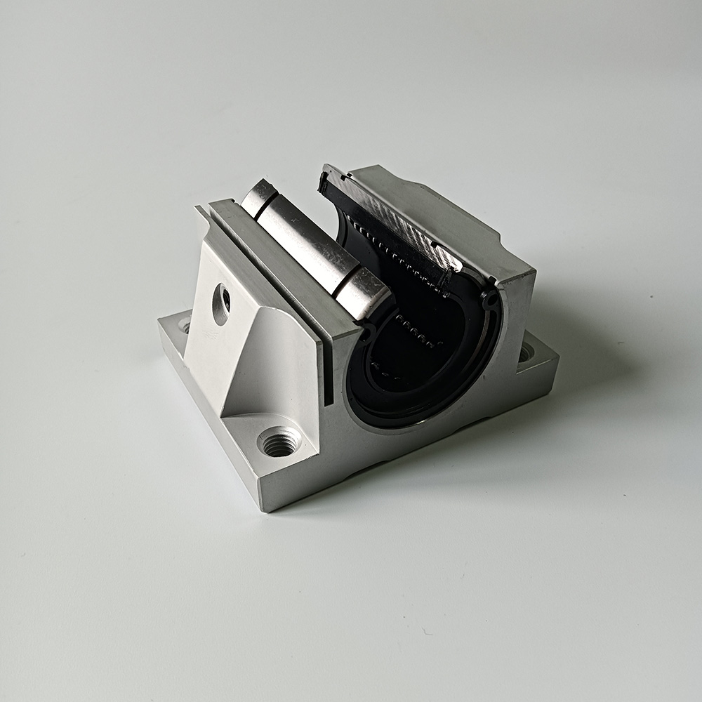TBR30UU Match Linear Bearing 30mm Round Guide Rail Linear Motion Rail Slide Block Bearing from China supplier